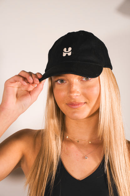 HUG Cap - Black